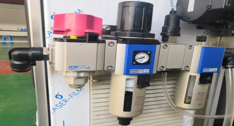 Yadeke oil-water separation filter亚德客油水分离过滤器